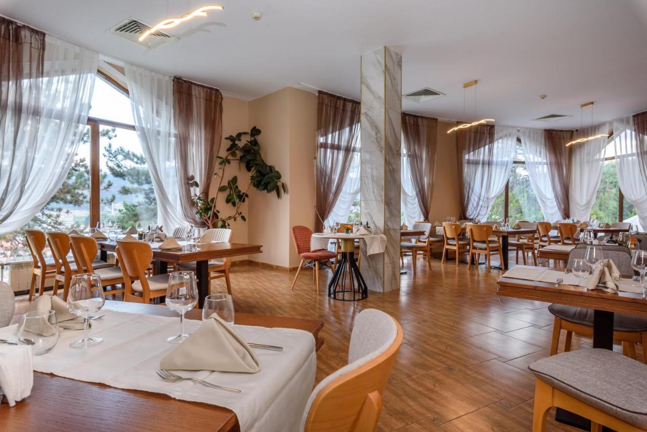 SPA Club Bor Hotel Welingrad Zewnętrze zdjęcie